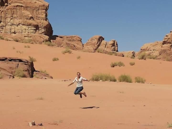 Hotel Bedouin Family Camp Wadi Rum Exterior foto